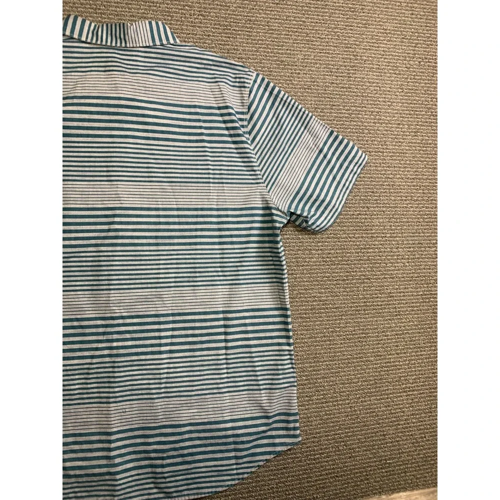 The North Face Shirt Mens Size XLarge Blue Gray Stripe Short Sleeve Button Up